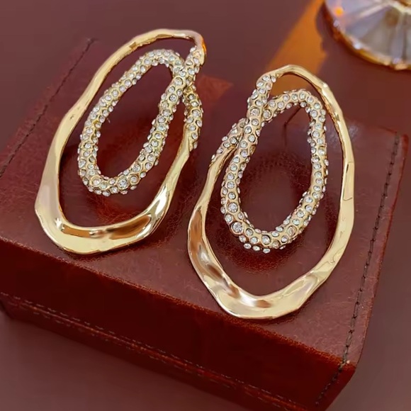 Golden Waves Crystal Double Oval Statement Earrings - Picture 6 of 11